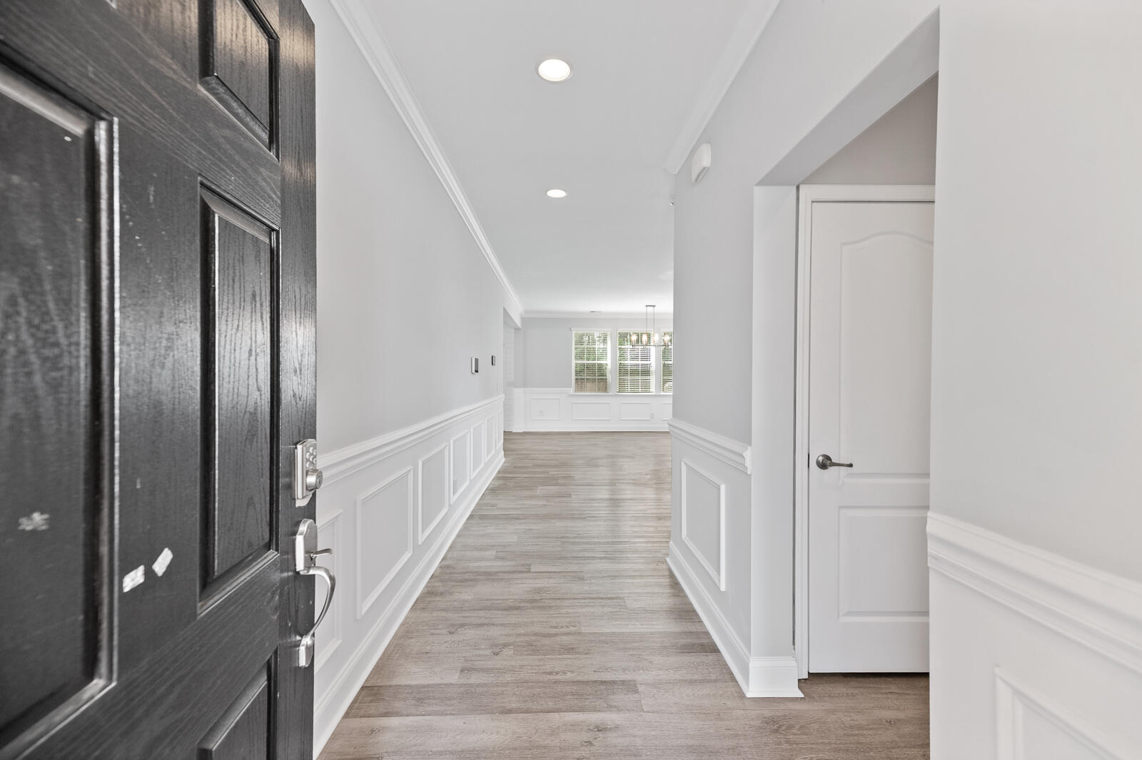 215 Overcup Loop Summerville, SC 29486 - Photo 2 of 23 Entry