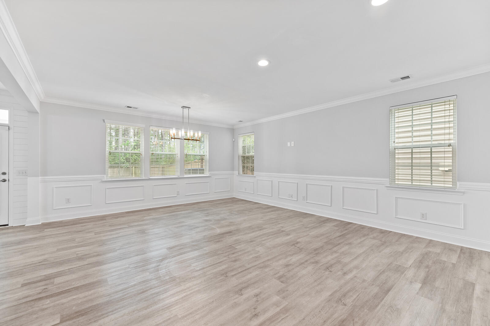 215 Overcup Loop Summerville, SC 29486 - Photo 3 of 23 Open Concept