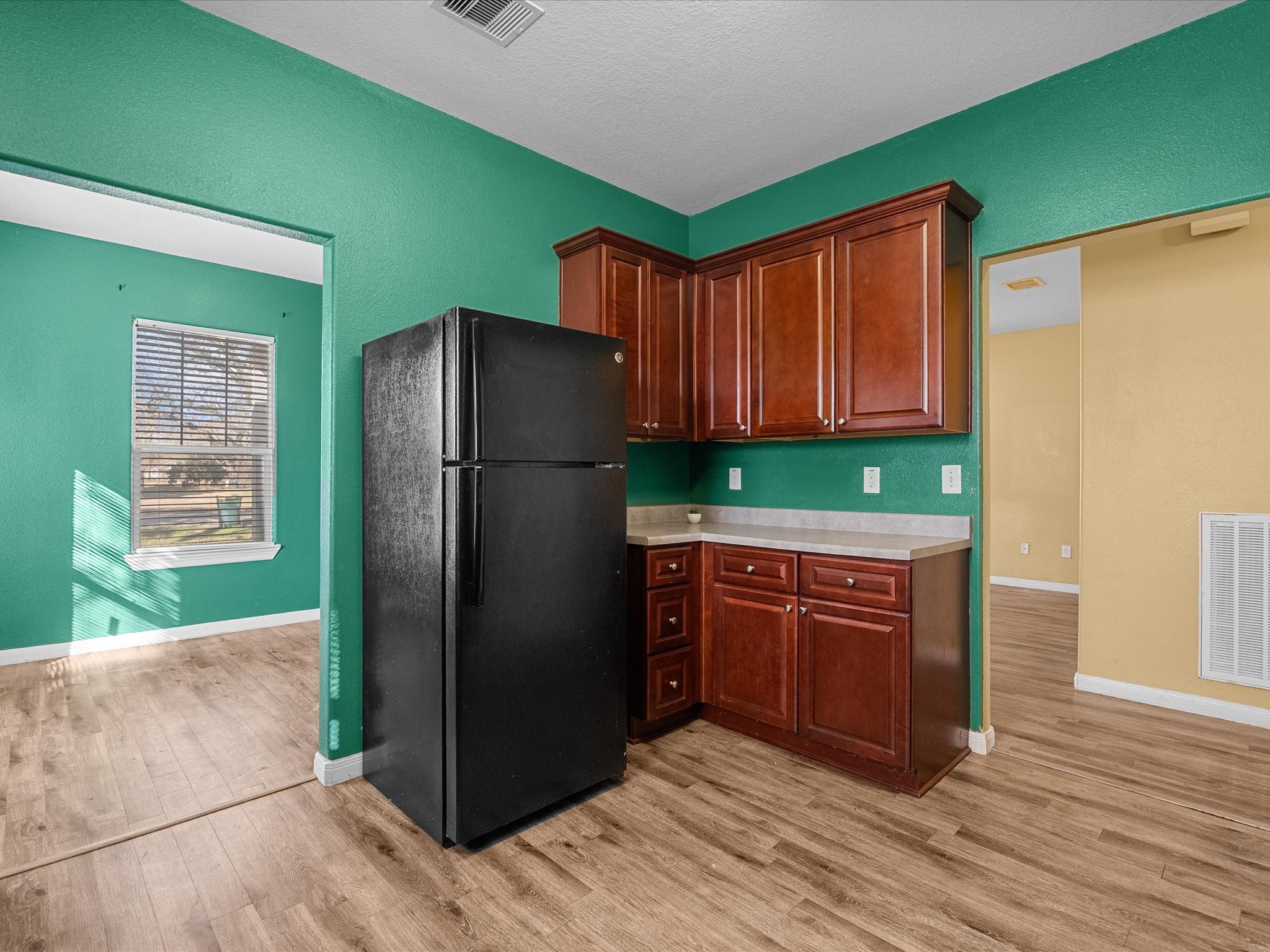 2105 Howell Avenue La Marque, TX 77568 - Photo 9 of 19 other view of kitchen