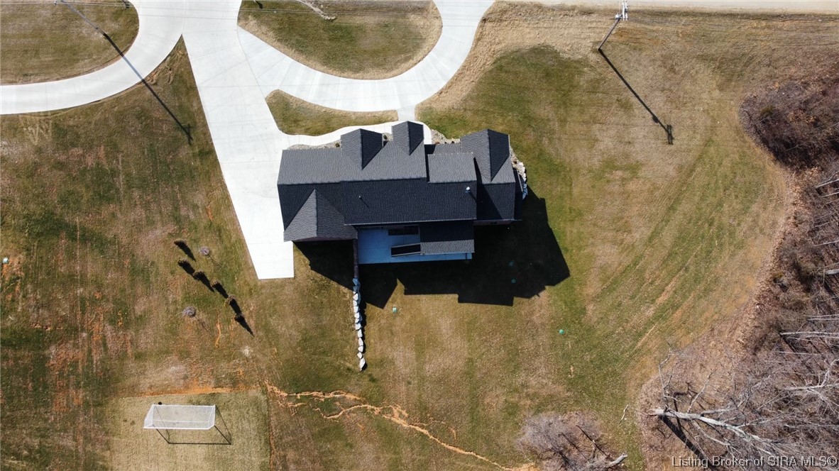 5560 Old Vincennes Road Floyds Knobs, IN 47119 - Photo 2 of 89