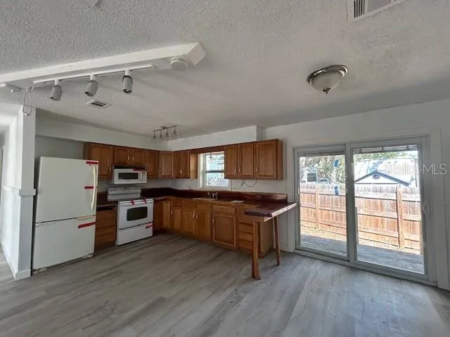 $189,900 | 12303 Cedar Street, Cedar Key, FL 32625