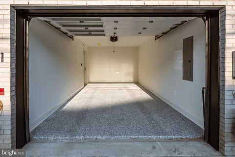 $1,190,000 | 739 North Capitol Street, Philadelphia, PA 19130