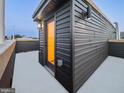 $1,190,000 | 739 North Capitol Street, Philadelphia, PA 19130