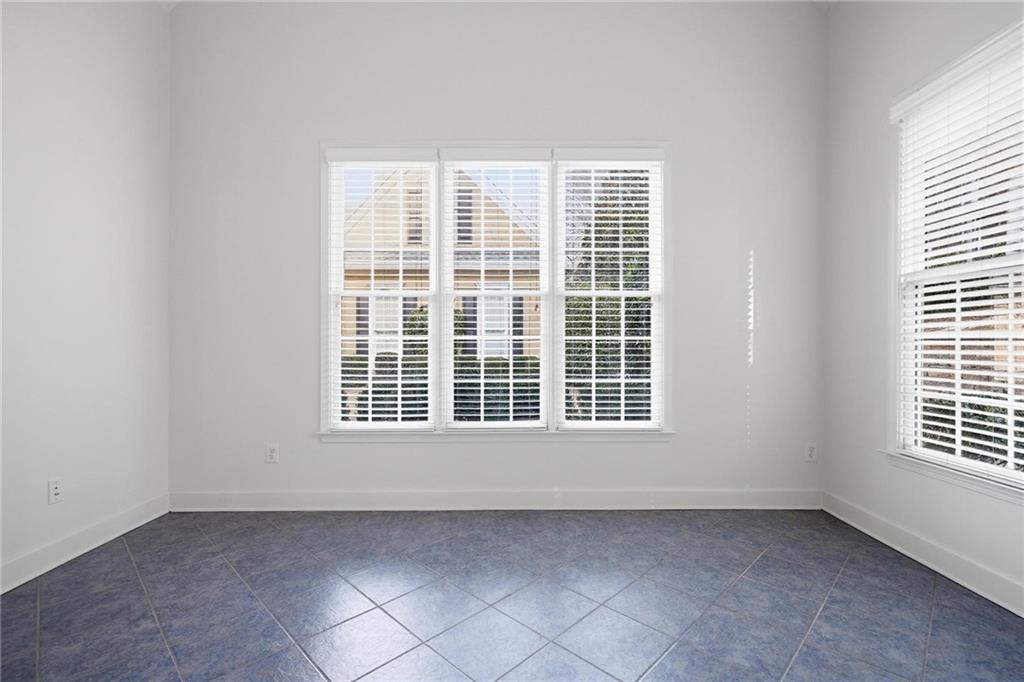 2017 MacLand Square Drive, Unit 9 Marietta, GA 30064 - Photo 20 of 30 a view of an empty room with a window