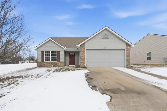 $250,000 | 10125 Greenmoor Drive, New Haven, IN 46774