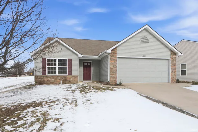 $250,000 | 10125 Greenmoor Drive, New Haven, IN 46774