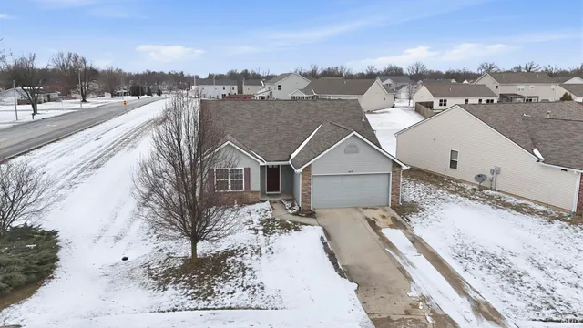 $250,000 | 10125 Greenmoor Drive, New Haven, IN 46774