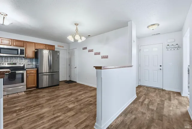 $250,000 | 10125 Greenmoor Drive, New Haven, IN 46774