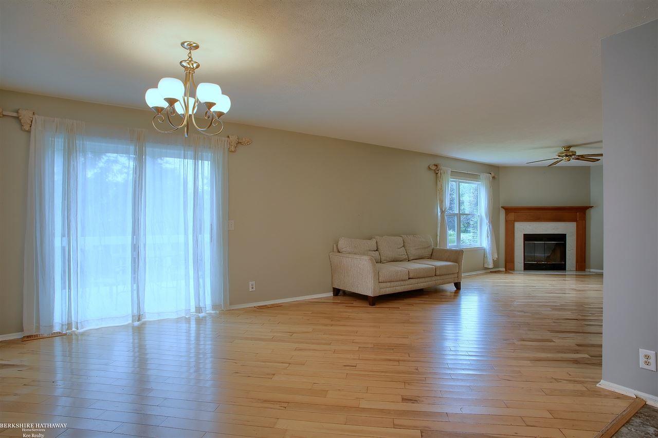 73100 McFadden Road Armada, MI 48005 - Photo 10 of 32 31384766-9.JPG