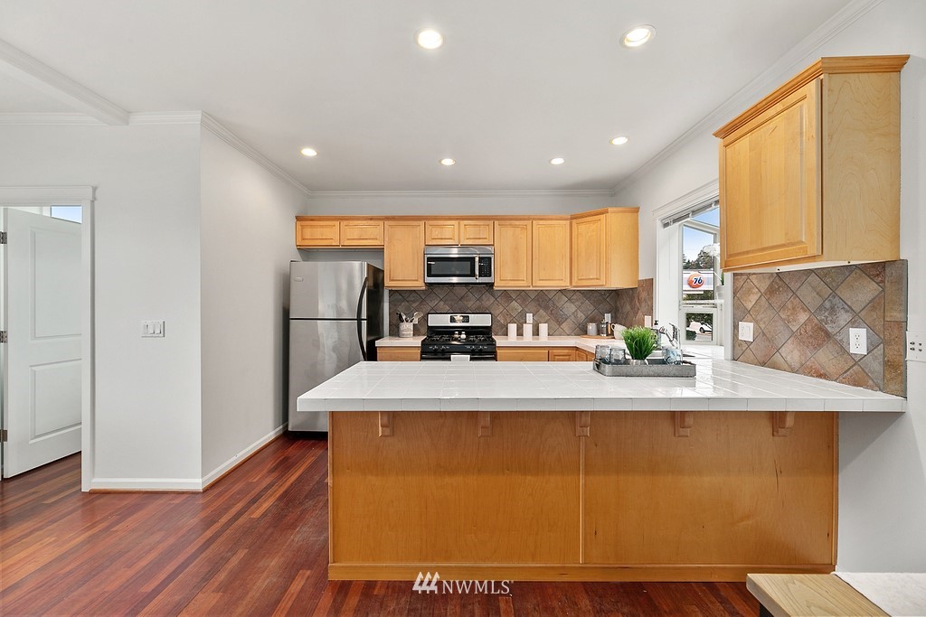 1117 North 85th Street Seattle, WA 98103 - Photo 8 of 24 Gallery Image 8