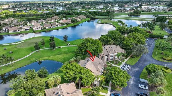 $125,000 | 8041 Aberdeen Drive, Unit 202, Boynton Beach, FL 33472