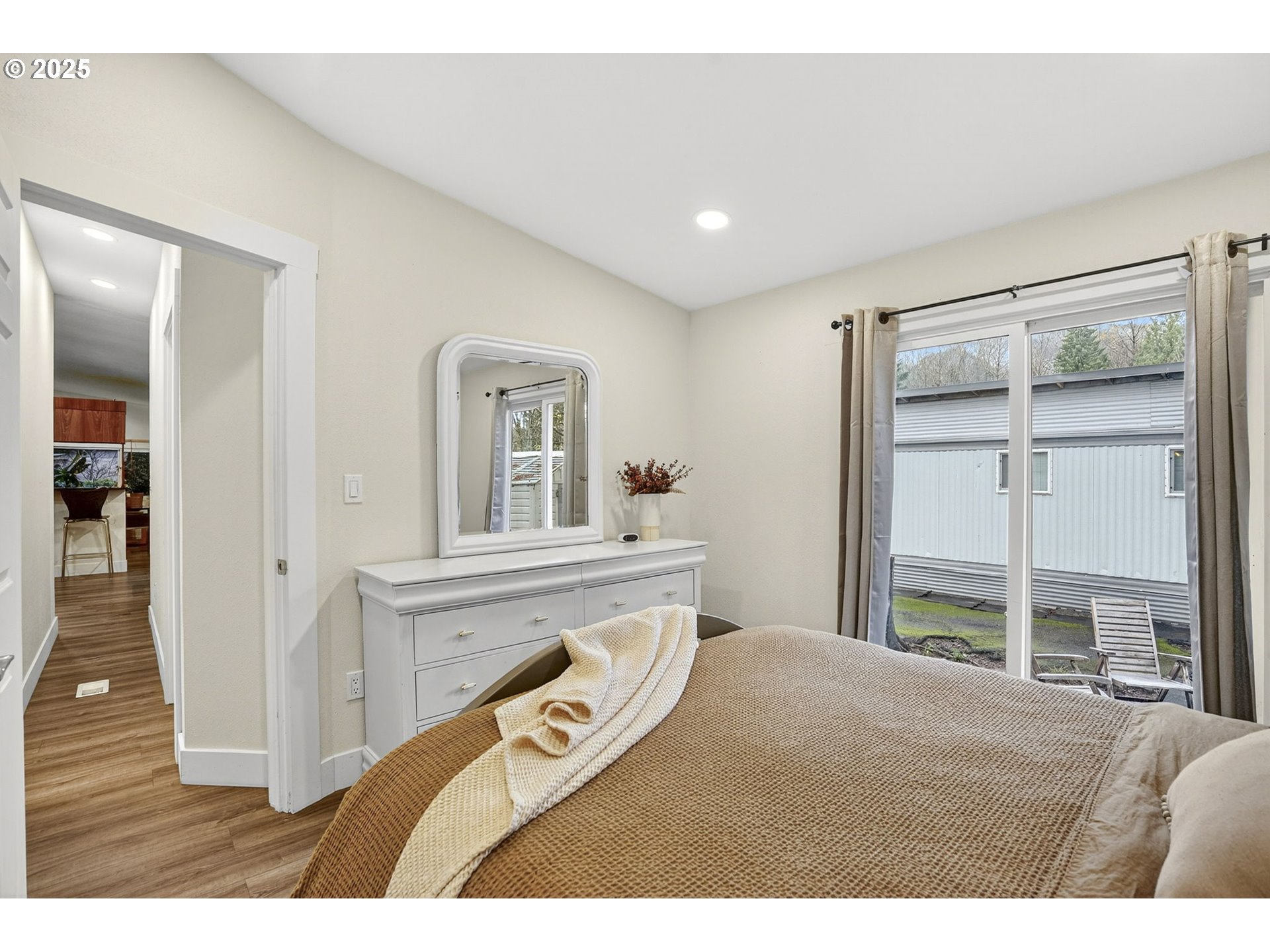 25297 East Welches Road, Unit 45 Welches, OR 97067 - Photo 18 of 39 Primary Bedroom