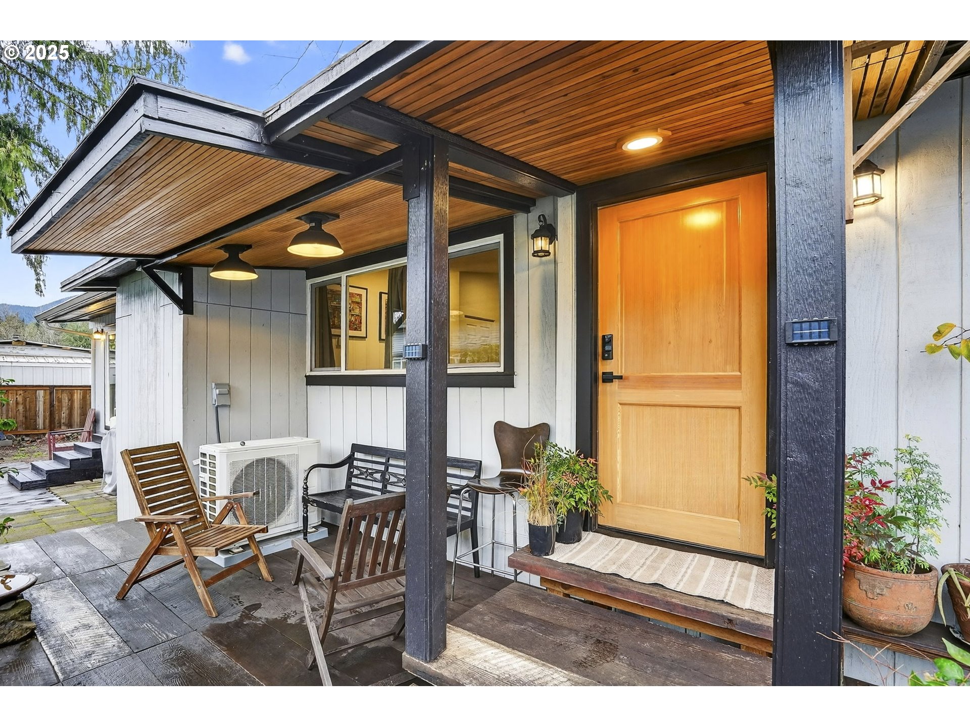25297 East Welches Road, Unit 45 Welches, OR 97067 - Photo 2 of 39 Entrance/Foyer