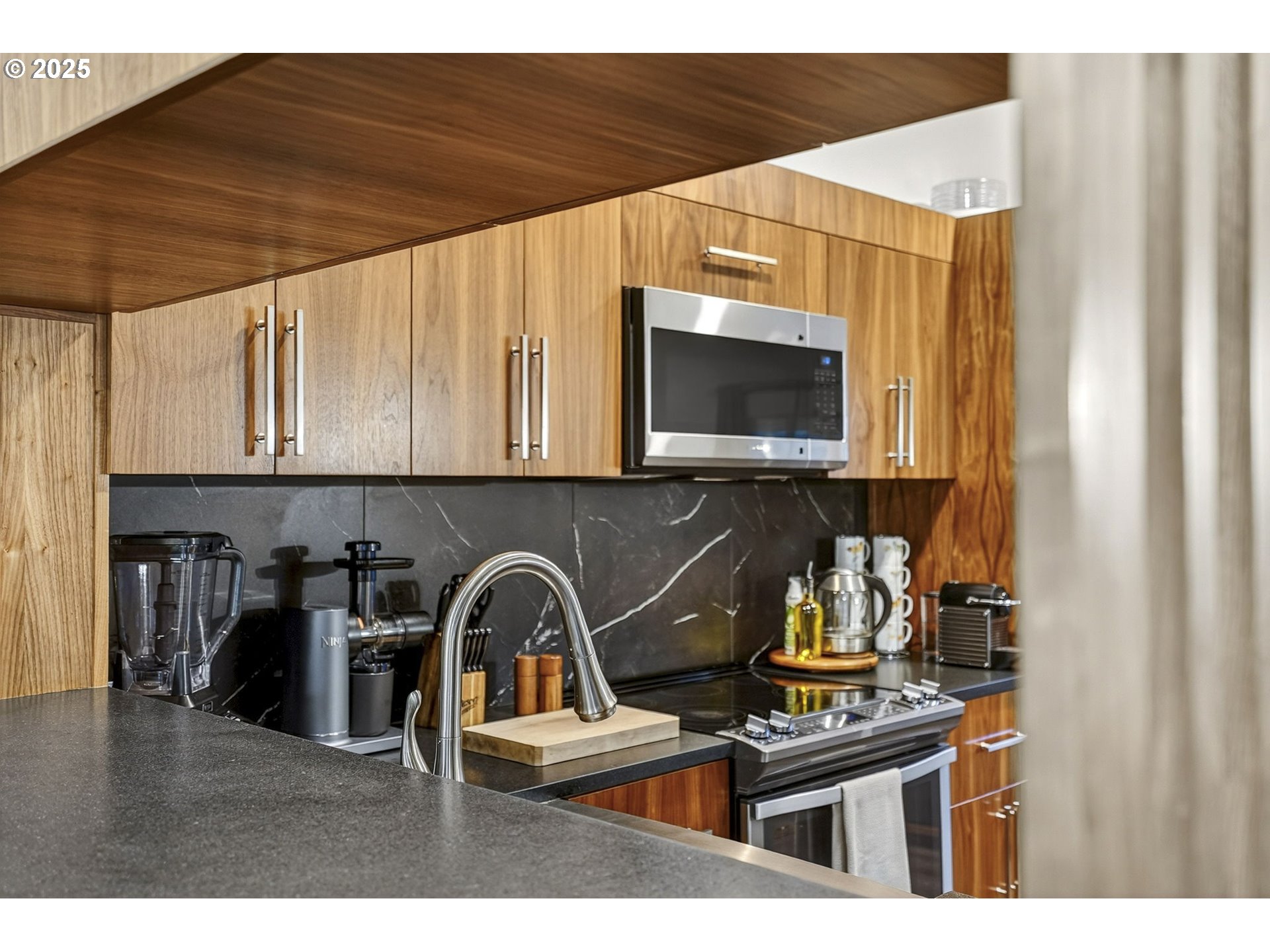 25297 East Welches Road, Unit 45 Welches, OR 97067 - Photo 8 of 39 Kitchen