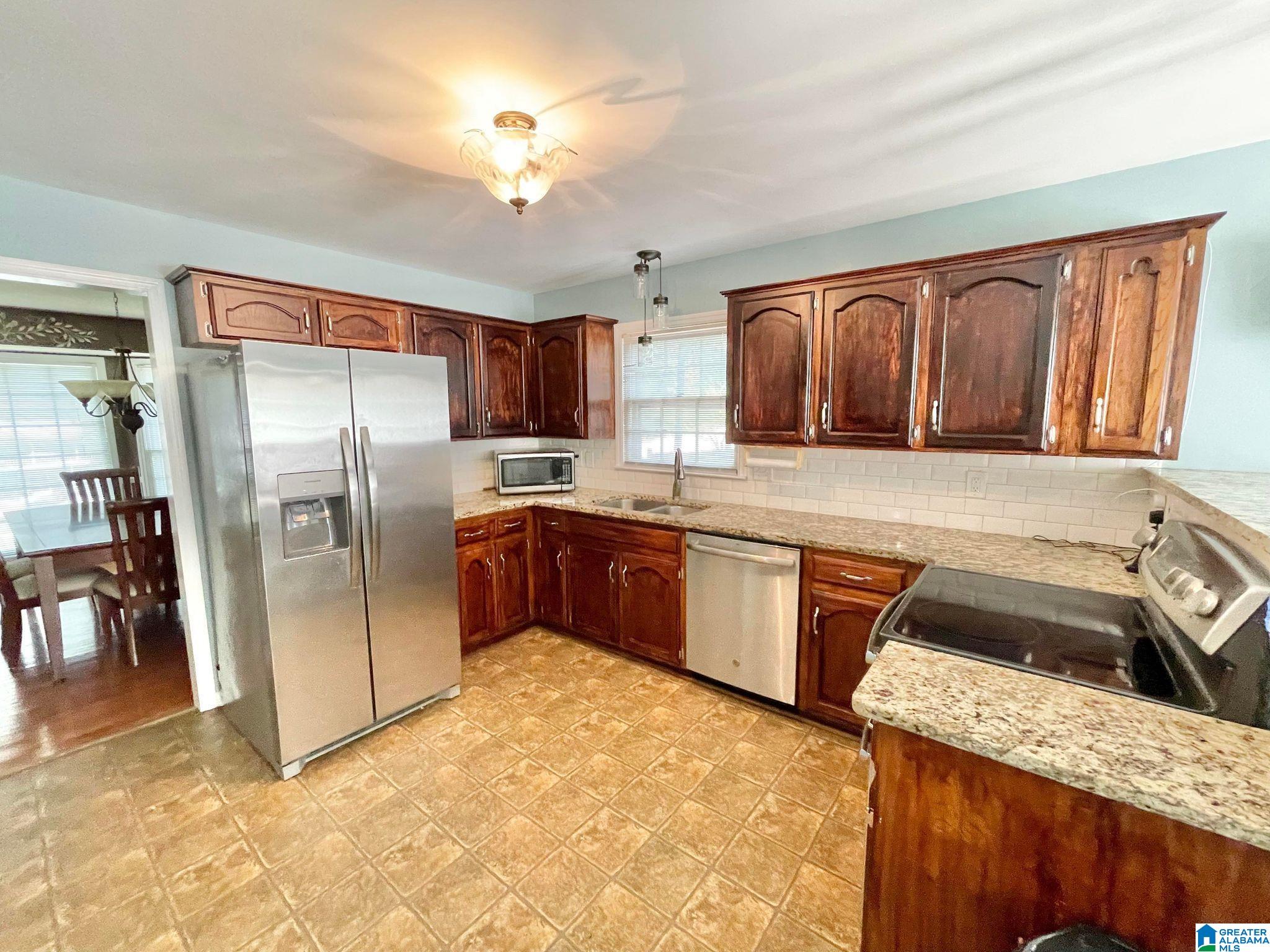 1506 Arrowhead Trail Alabaster, AL 35007 - Photo 10 of 32
