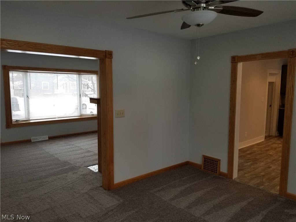 962 Roanoke Road Cleveland Heights, OH 44121 - Photo 8 of 31