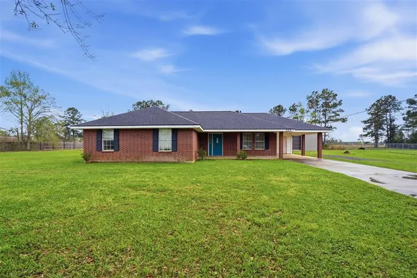 $231,900 | 122 Lois Street, Dequincy, LA 70633