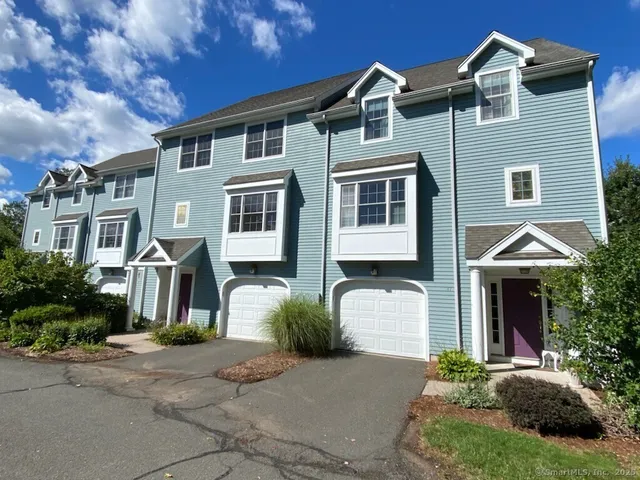 $499,900 | 49 Overshot Drive, Unit 49, Glastonbury, CT 06073
