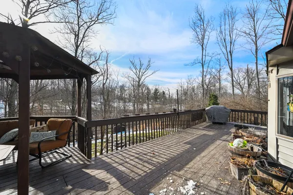 $295,000 | 827 Walnut Ridge Trail, Lawrenceburg, IN 47025