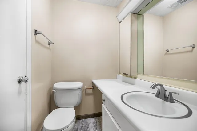 $325,000 | 10 Mill Street, Unit B, Maynard, MA 01754