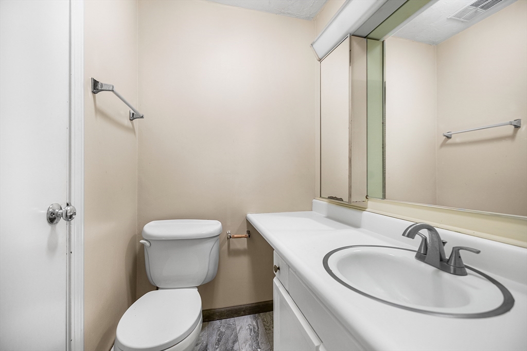 10 Mill Street, Unit B Maynard, MA 01754 - Photo 11 of 19