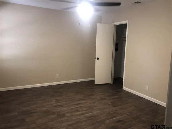 $1,700 | 3001 South Robertson Avenue, Tyler, TX 75701