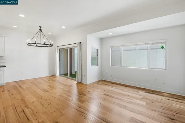 $1,059,000 | 20402 Santa Ana Avenue, Unit 4, Newport Beach, CA 92660