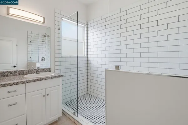 $1,059,000 | 20402 Santa Ana Avenue, Unit 4, Newport Beach, CA 92660