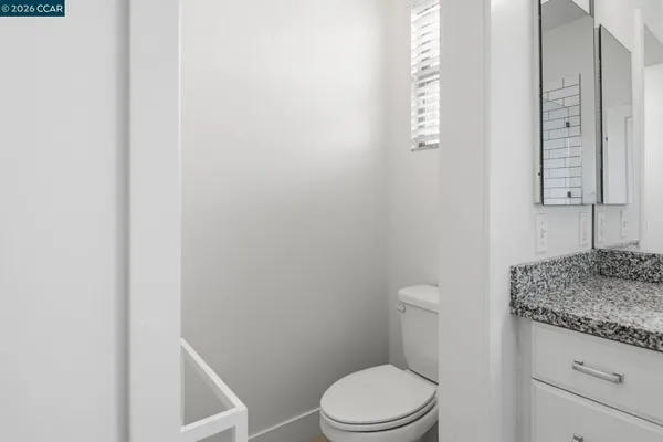 $1,059,000 | 20402 Santa Ana Avenue, Unit 4, Newport Beach, CA 92660