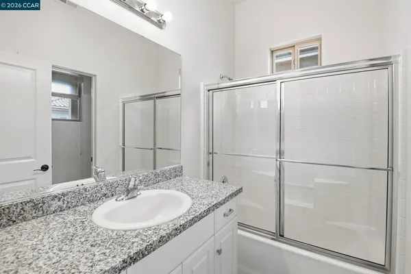$1,059,000 | 20402 Santa Ana Avenue, Unit 4, Newport Beach, CA 92660