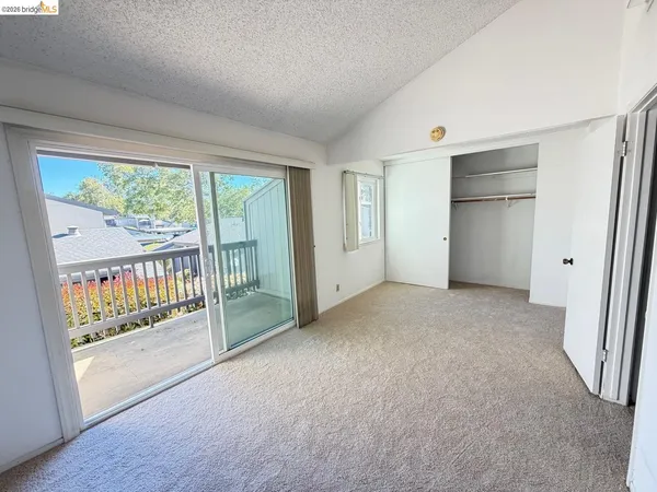 $299,000 | 1175 Kenwal Road, Unit B, Concord, CA 94521