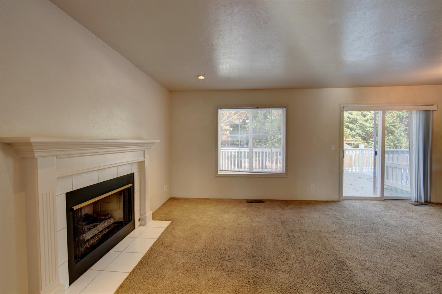 4763 Hillcrest Road Medford, OR 97504 - Photo 8 of 33 Additional Photo