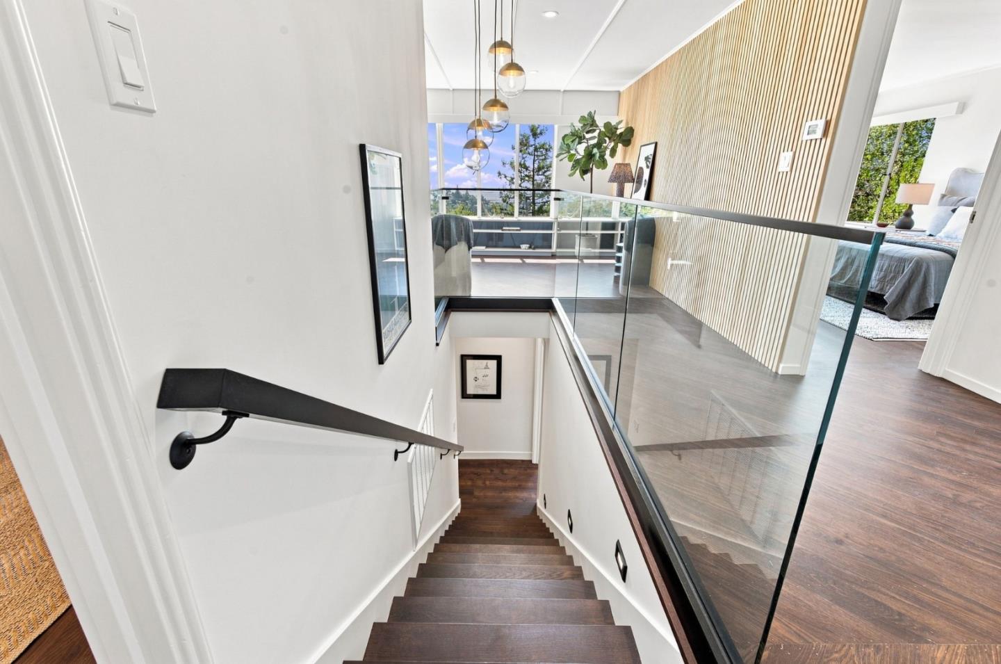 5915 Rincon Drive Oakland, CA 94611 - Photo 21 of 41 Gallery Image 21