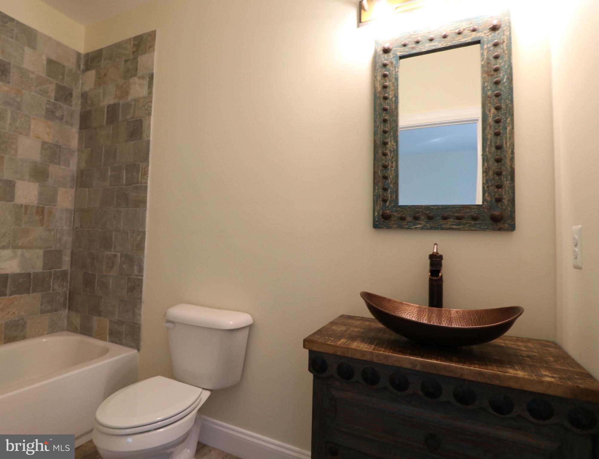 1641 Colbert Road Annapolis, MD 21409 - Photo 21 of 31 1ST FLOOR MASTER BATH