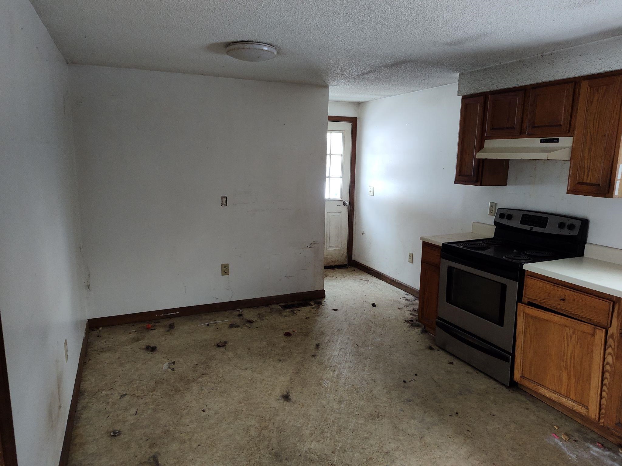 1289 Bugbee Crossing Road Burke, VT 05871 - Photo 4 of 9