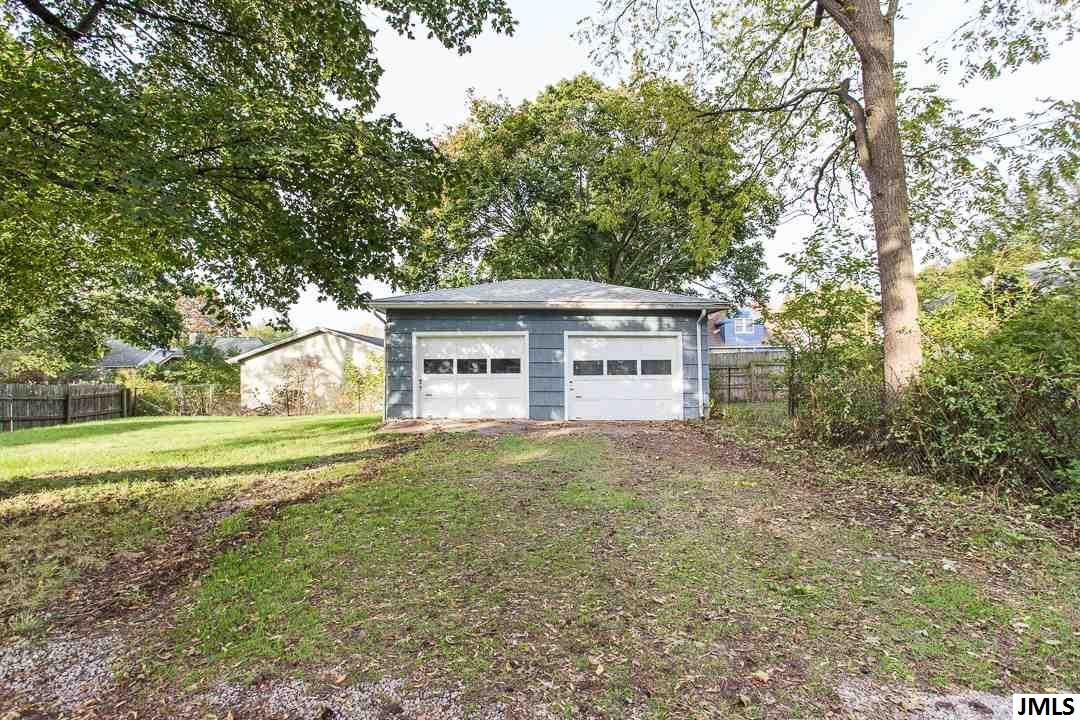 914 Backus Street Jackson, MI 49202 - Photo 15 of 36 Photo 15