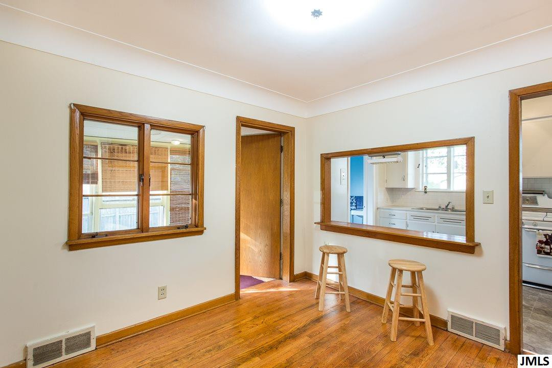 914 Backus Street Jackson, MI 49202 - Photo 19 of 36 Photo 19