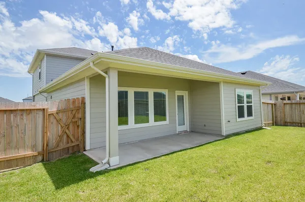$2,500 | 4218 Berwick Park Lane, Fulshear, TX 77441