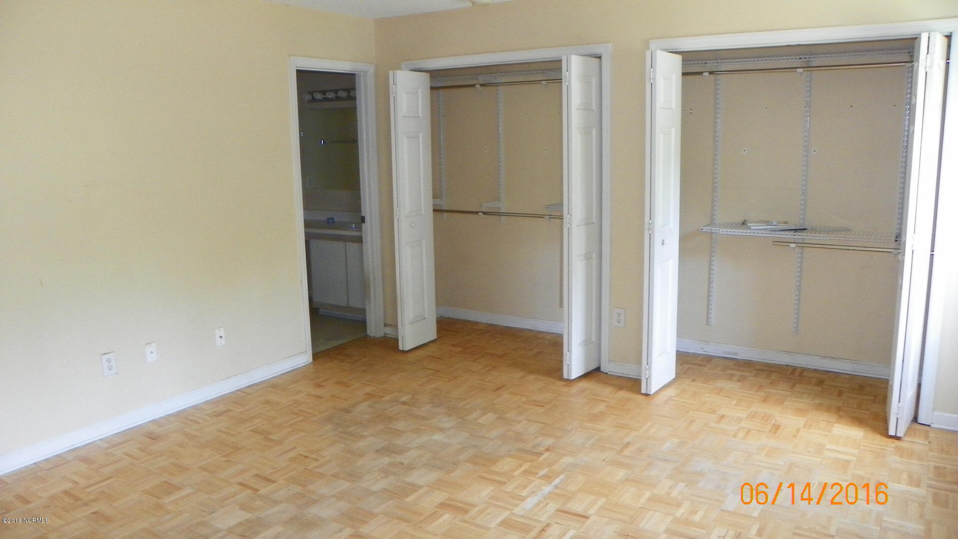 142 Charlton Road Hubert, NC 28539 - Photo 8 of 11 100_0254