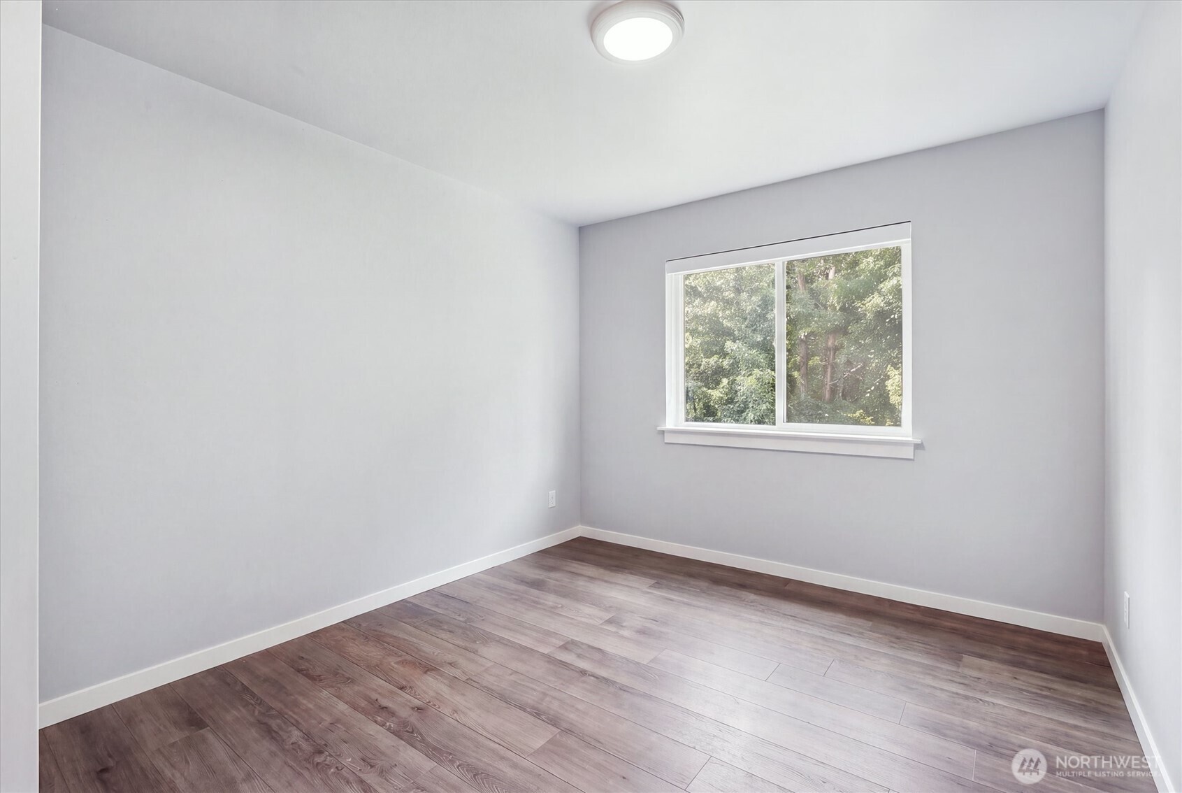 21701 8th Avenue Southeast Bothell, WA 98021 - Photo 32 of 40 Gallery Image 32