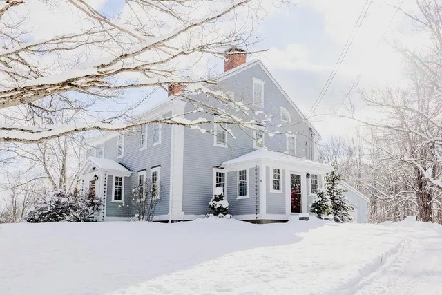 $985,000 | 19 Webber Lane, Fitzwilliam, NH 03447