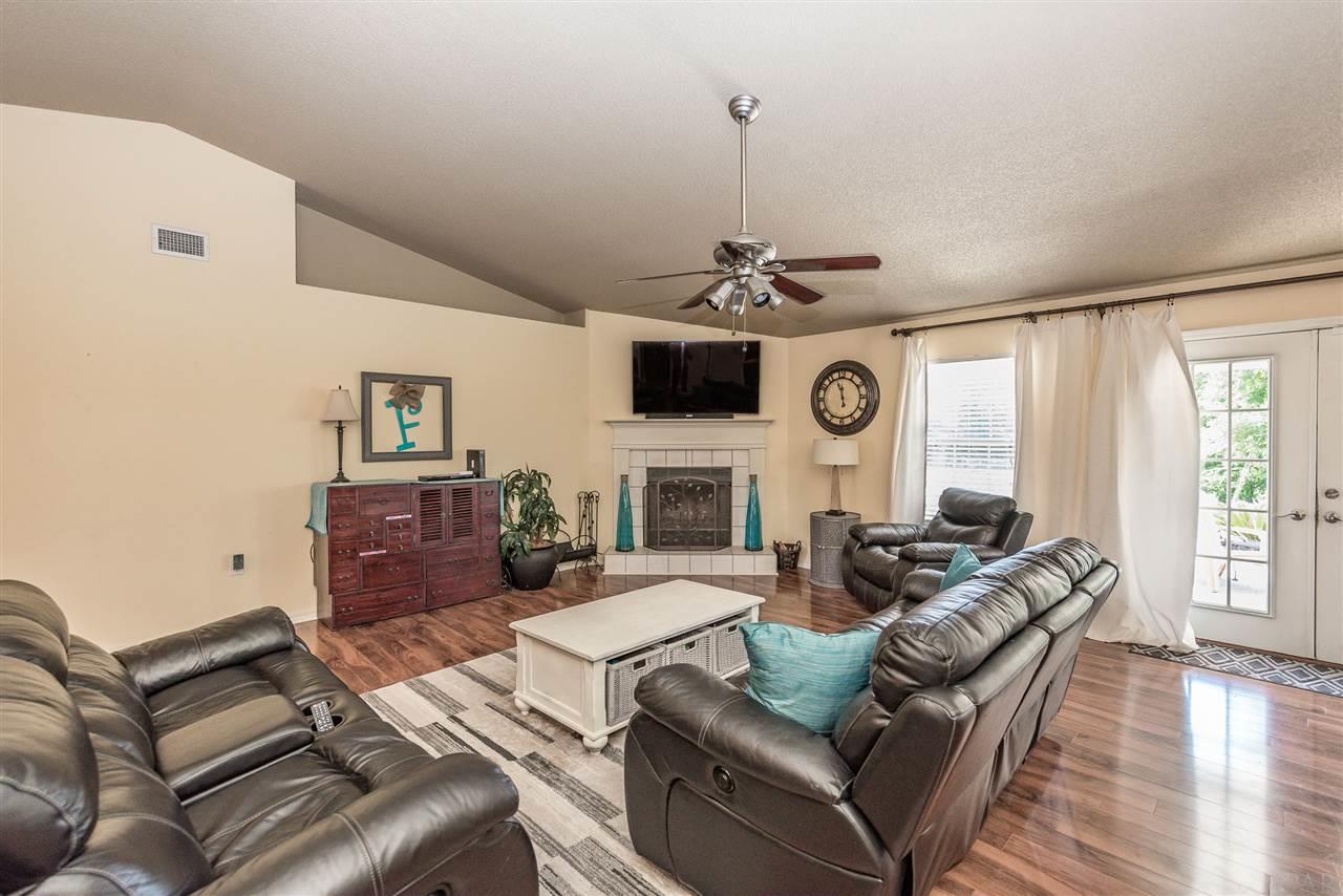 7065 Woodside Road Pensacola, FL 32526 - Photo 8 of 32 Gallery Image 8