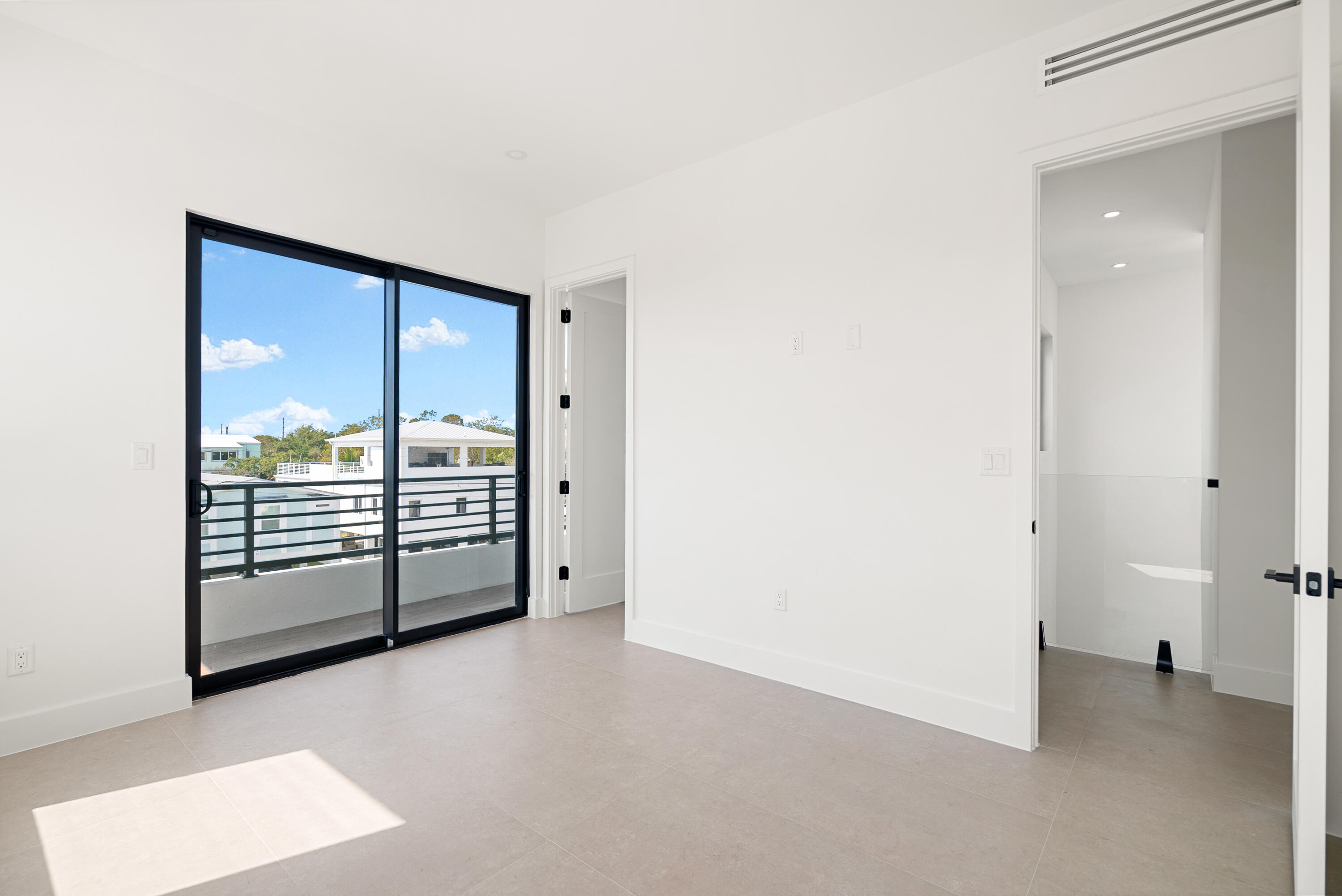 27 Ocean Drive Key Largo, FL 33037 - Photo 18 of 61 IMG_1672