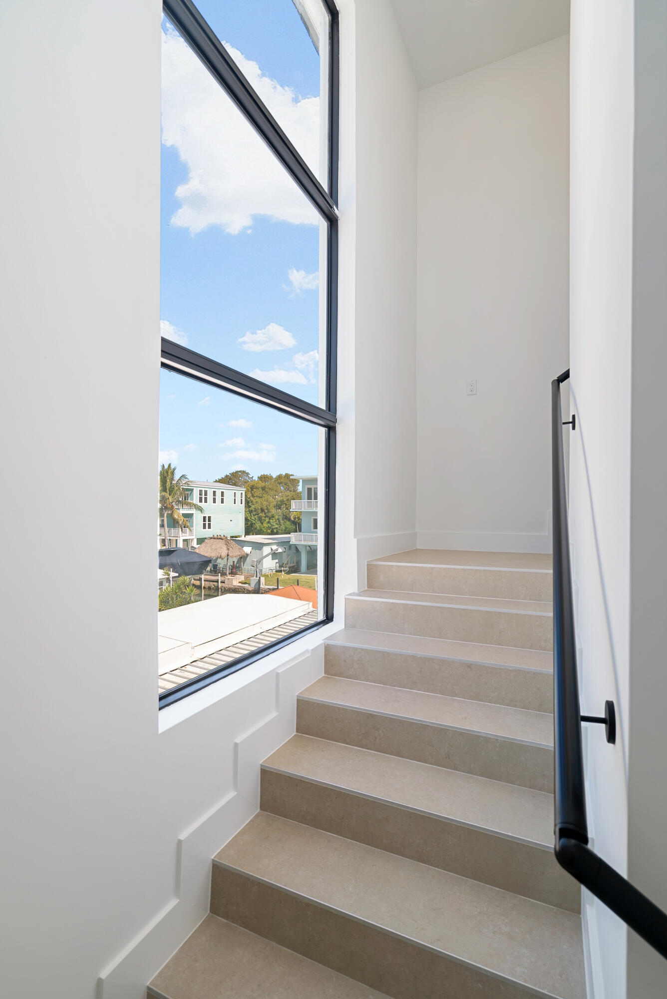 27 Ocean Drive Key Largo, FL 33037 - Photo 25 of 61 IMG_1670