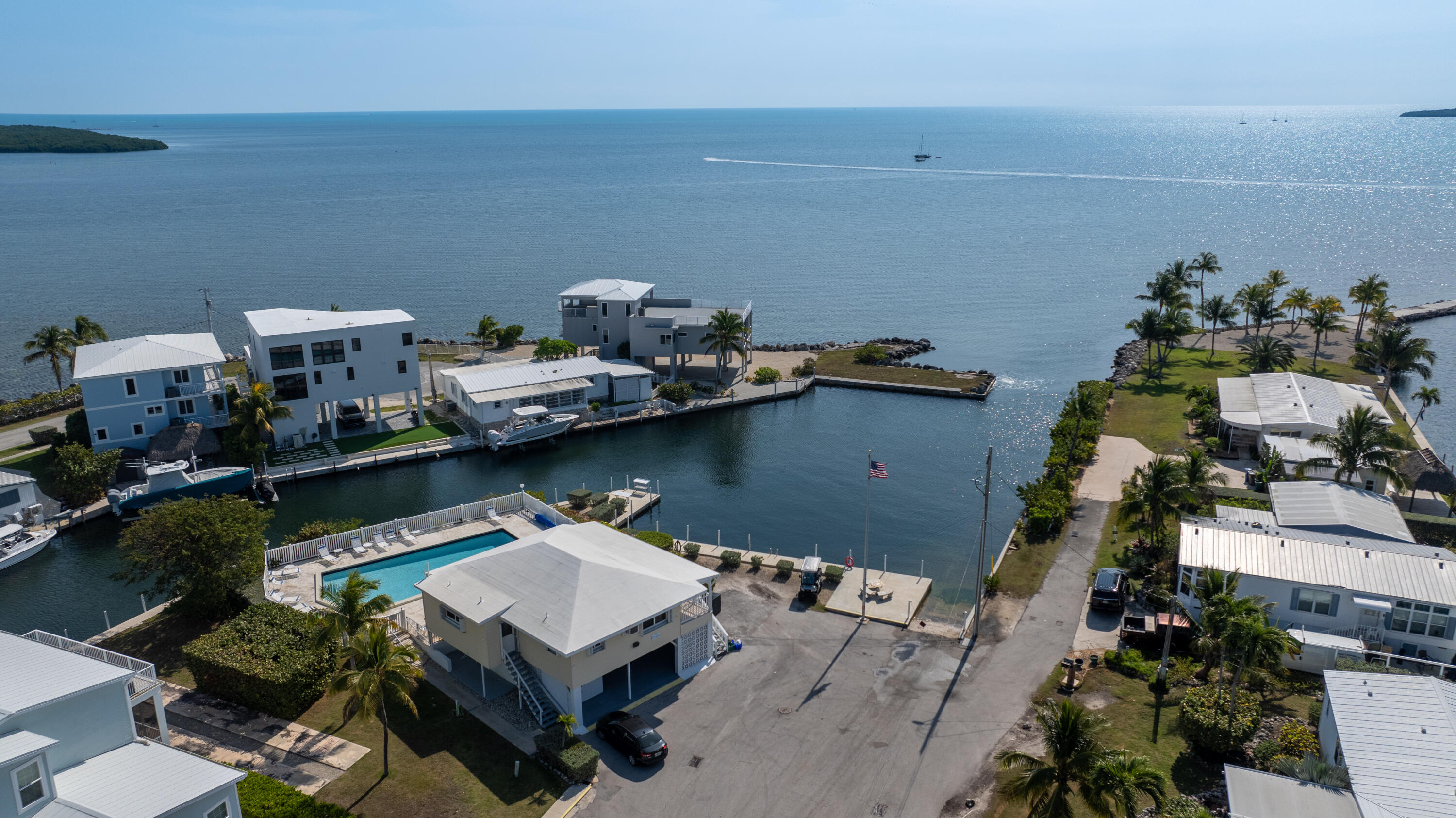 27 Ocean Drive Key Largo, FL 33037 - Photo 57 of 61 an aerial view of a house with outdoor space