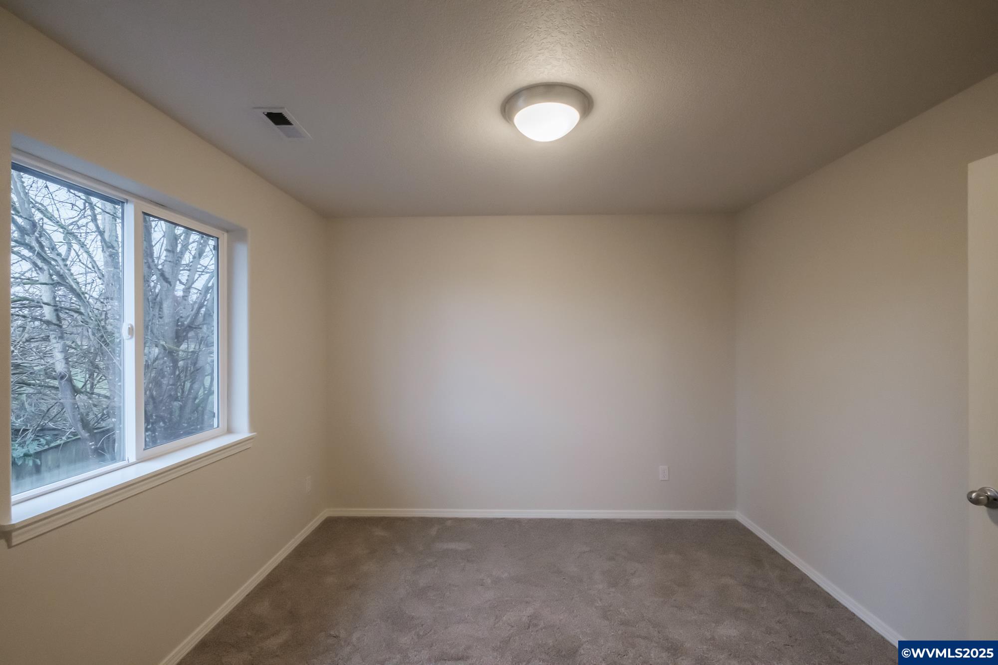 1802 Baxter Road Southeast Salem, OR 97306 - Photo 30 of 49 Gallery Image 30
