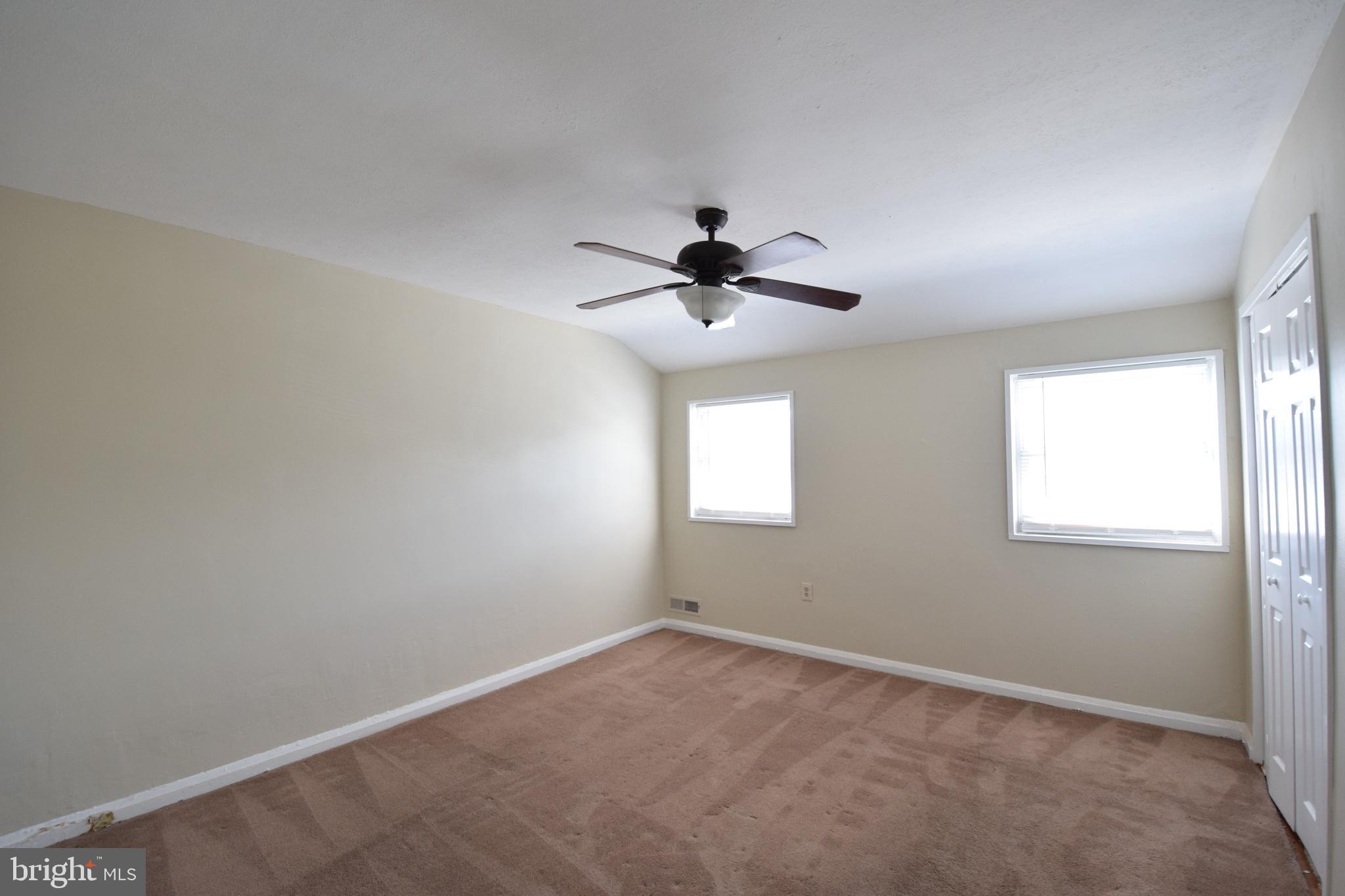 565 Brisbane Road Baltimore, MD 21229 - Photo 5 of 11 a view of a livingroom with a window