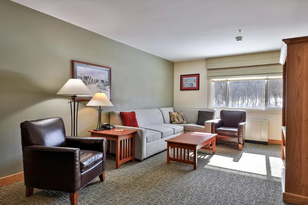 $199,000 | 228 East Mountain Road, Unit 160/162 INTERVAL IV, Killington, VT 05751