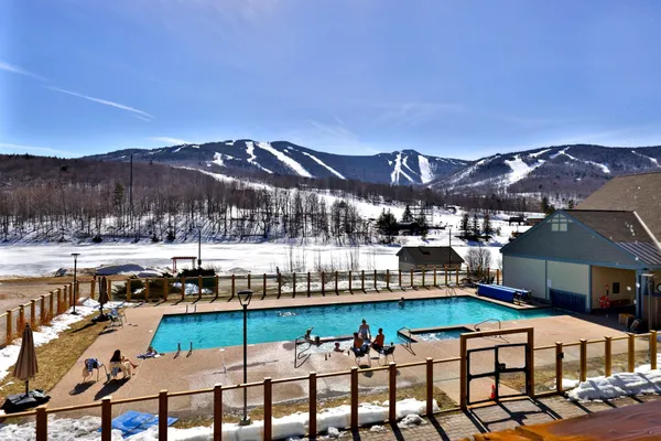 $199,000 | 228 East Mountain Road, Unit 160/162 INTERVAL IV, Killington, VT 05751