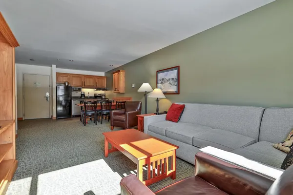 $199,000 | 228 East Mountain Road, Unit 160/162 INTERVAL IV, Killington, VT 05751